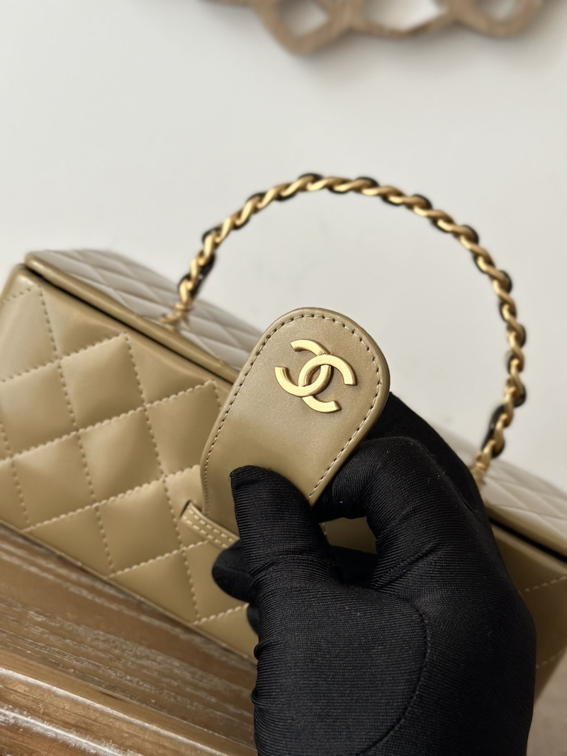 Ch**el cosmetic bags